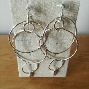 Stella & Dot interlocking hoops